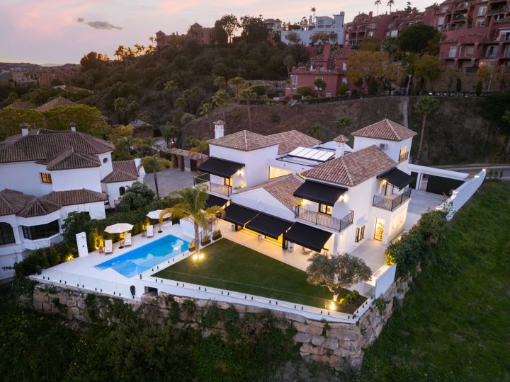 Villa Zibà - Contemporary Exclusive Villa with Panoramic Views