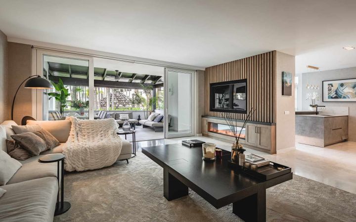 Appartement à Marina de Puente Romano - Accueil avec des finitions plus haut de gamme à Marina Puente Romano