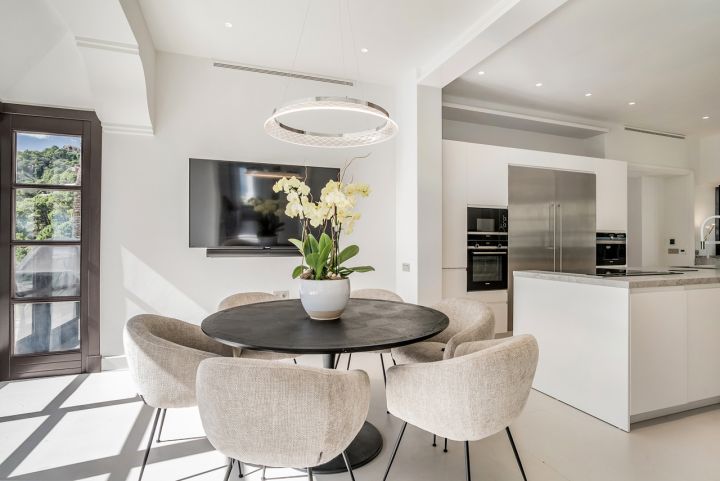 Villa en La Zagaleta - Elegante casa moderna con diseño moderno en La Zagaleta