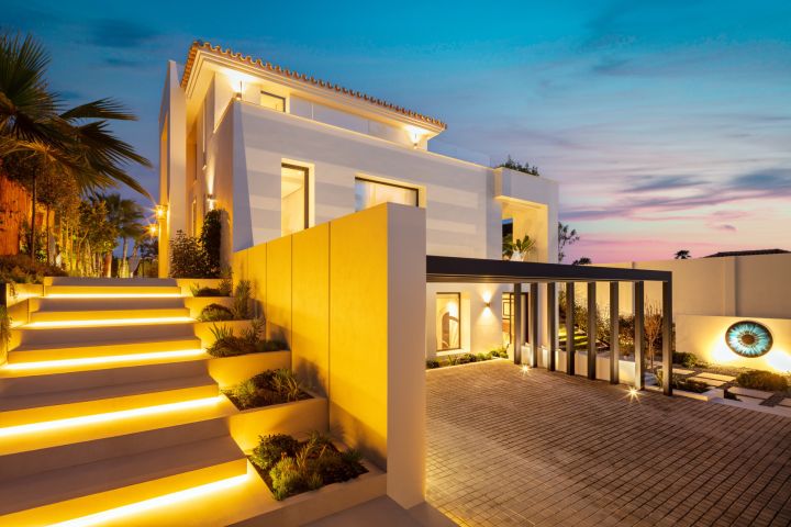 Auriga 5 - Exclusive Elegant Villa offering Golf Views
