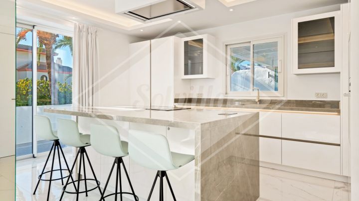 Alcazaba Penthouse - Ático exclusivo de alta gama con impresionantes vistas al mar