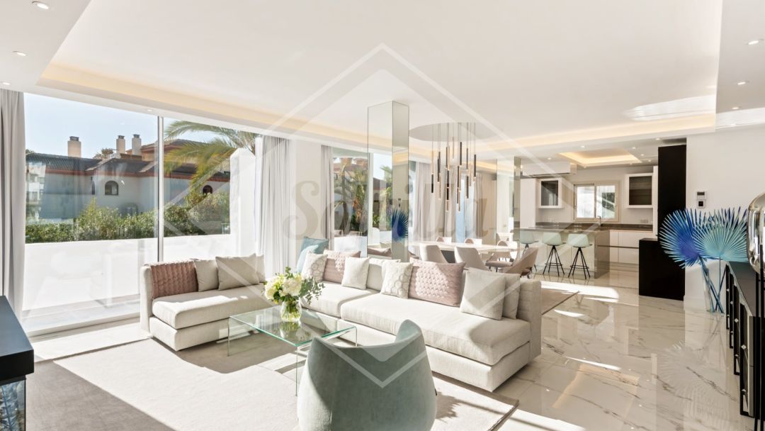 Alcazaba Penthouse - Ático exclusivo de alta gama con impresionantes vistas al mar