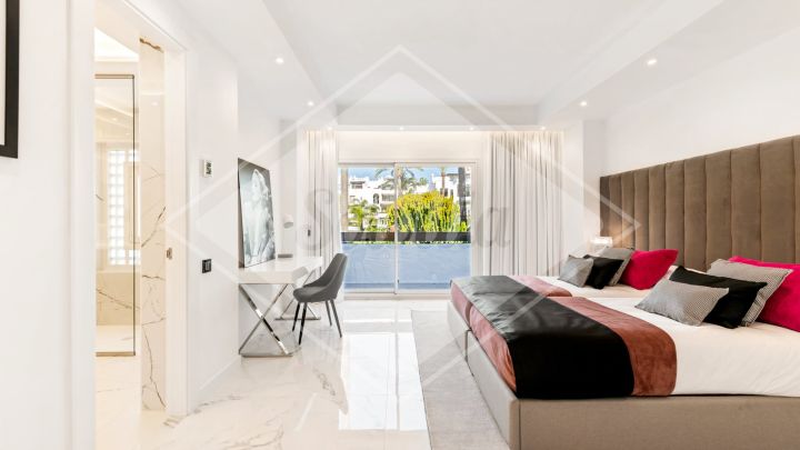 Alcazaba Penthouse - Ático exclusivo de alta gama con impresionantes vistas al mar