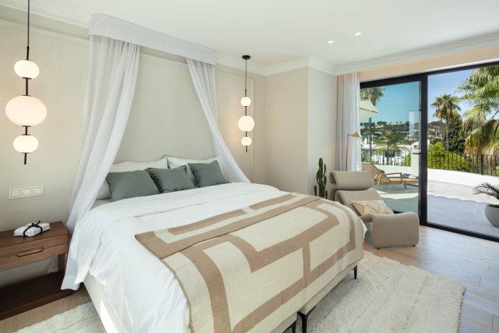 Aloha 150 - Contemporary Property Frontline Golf