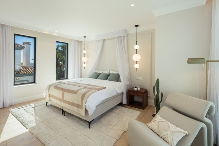 Aloha 150 - Contemporary Property Frontline Golf