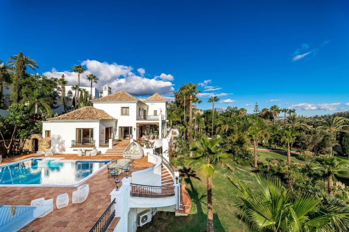 Rancho Paraiso - Propiedad a medida con acabados de primera calidad en Paraíso Alto