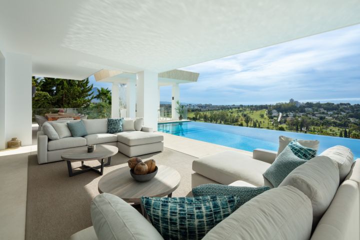 PARAISO 436 - Villa moderna en una urbanización privada en Estepona