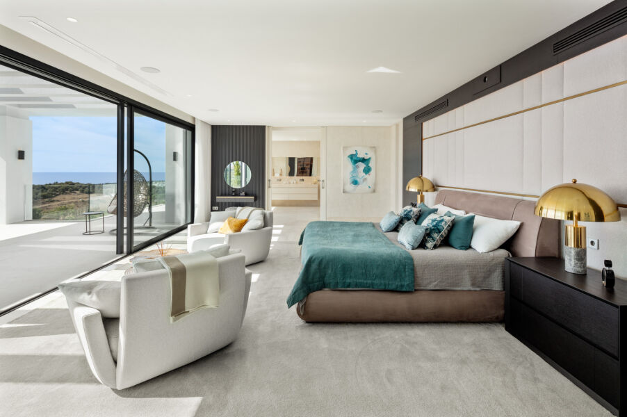 PARAISO 436 - Modern Villa in a Gated Community in Estepona