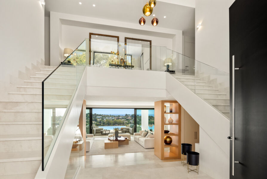 PARAISO 436 - Modern Villa in a Gated Community in Estepona