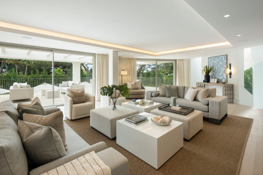 Villa Summer - Propiedad con pista de tenis de hierba privada de tamaño completo