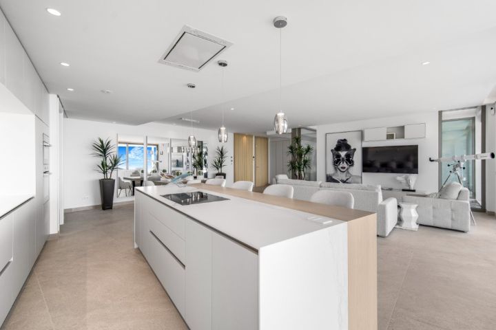 The View Marbella - Elegante apartamento con vistas al campo de golf en The View Marbella