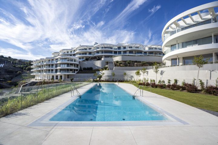 The View Marbella - Elegante apartamento con vistas al campo de golf en The View Marbella