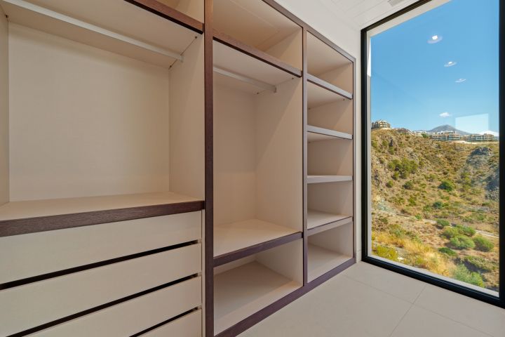 La Quinta 20 - Exclusive Upscale Property Featuring Modern Design