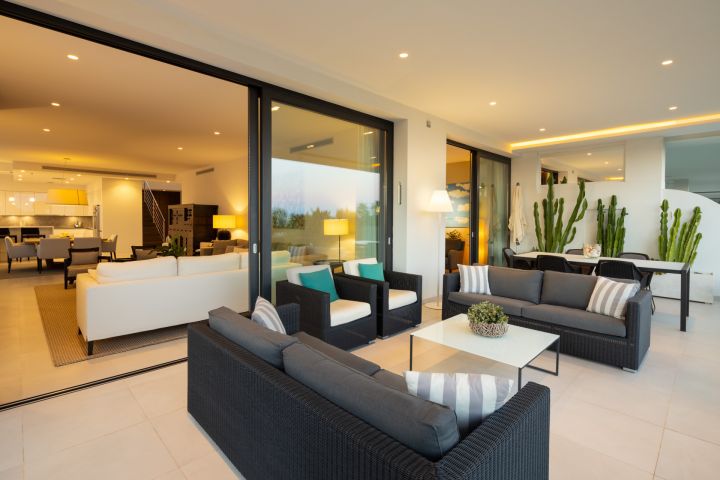 Reserva 11 - Contemporary Refined Home with Stunning Sea Views in Sierra Blanca