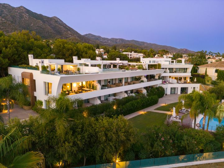 Reserva 11 - Contemporary Refined Home with Stunning Sea Views in Sierra Blanca