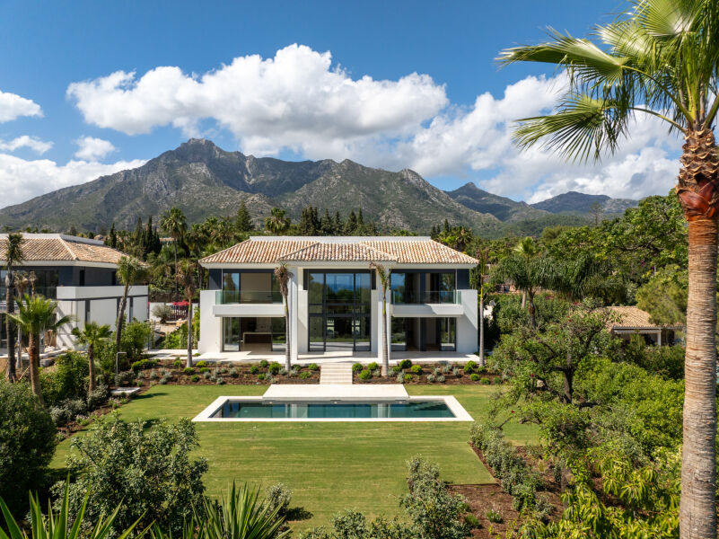 Villa Celestia - Modern Villa with Top-Tier Finishes