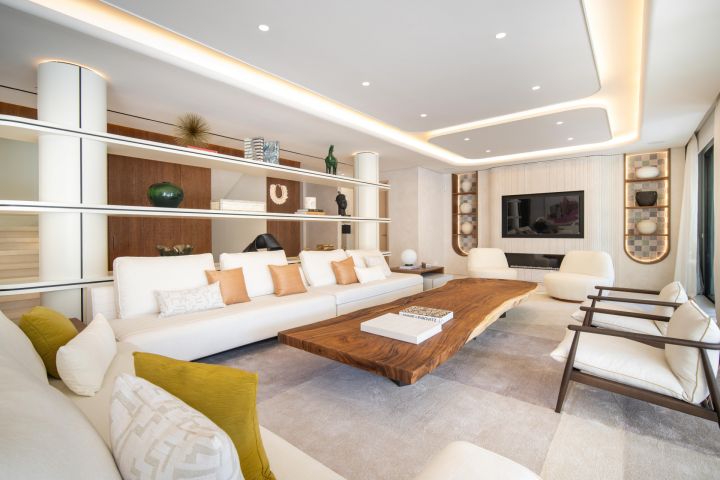 Altos Reales 2 - Villa contemporánea en primera línea de golf