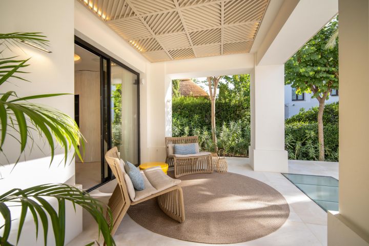 Altos Reales 2 - Villa contemporánea en primera línea de golf