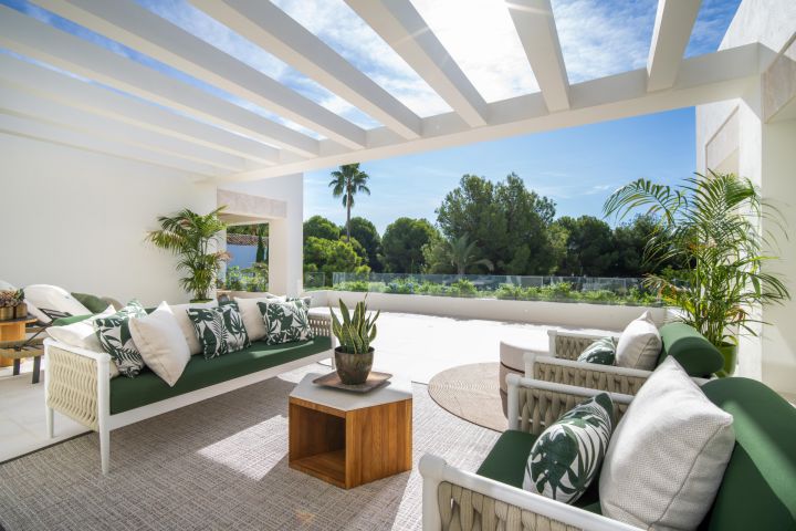Altos Reales 2 - Villa contemporánea en primera línea de golf