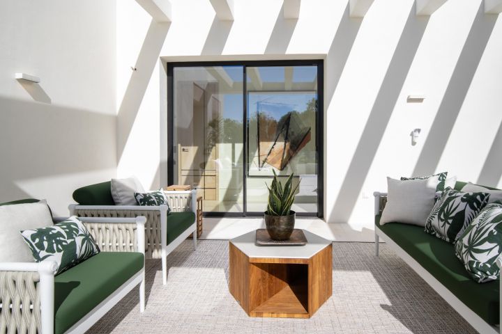 Altos Reales 2 - Villa contemporánea en primera línea de golf