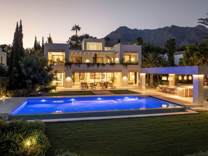 Altos Reales 2 - Villa contemporánea en primera línea de golf