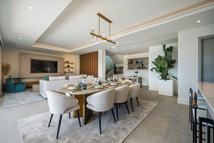 Villa avec 4 chambres et 5 salles de bain - Villa exclusive et raffinée avec vue sur le golf à Estepona