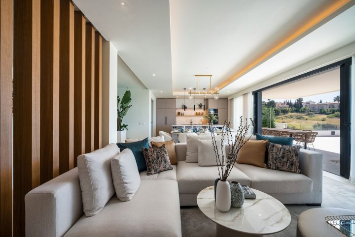 Villa avec 4 chambres et 5 salles de bain - Villa exclusive et raffinée avec vue sur le golf à Estepona