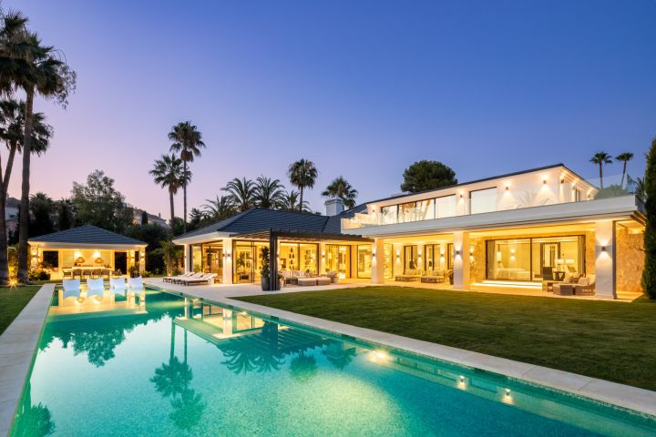 Villa Solstice - Impresionante villa en primera línea de golf en Las Brisas