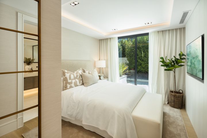 Villa Solstice - Impresionante villa en primera línea de golf en Las Brisas