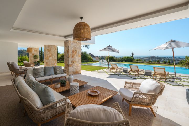 Villa Amara - Charming High-End Home in a Gated Community