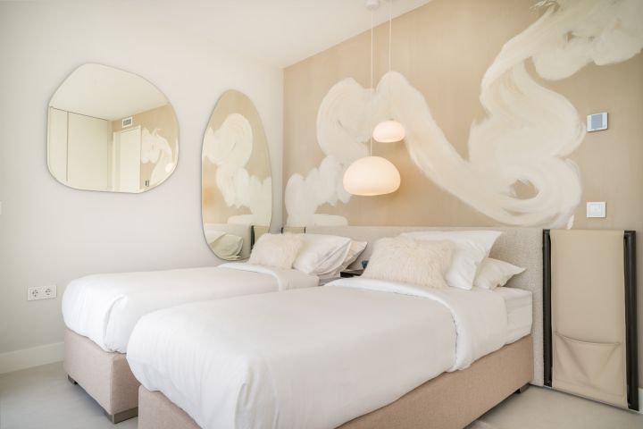Atico, The Edge Estepona - Propiedad moderna con diseño moderno en Estepona