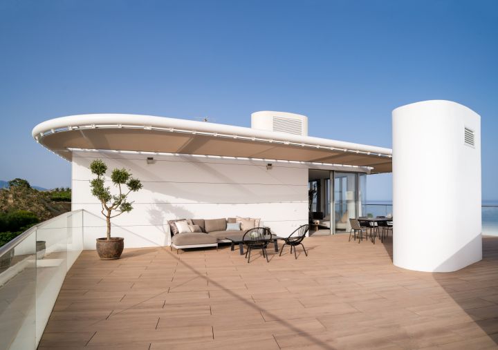 Atico, The Edge Estepona - Propiedad moderna con diseño moderno en Estepona