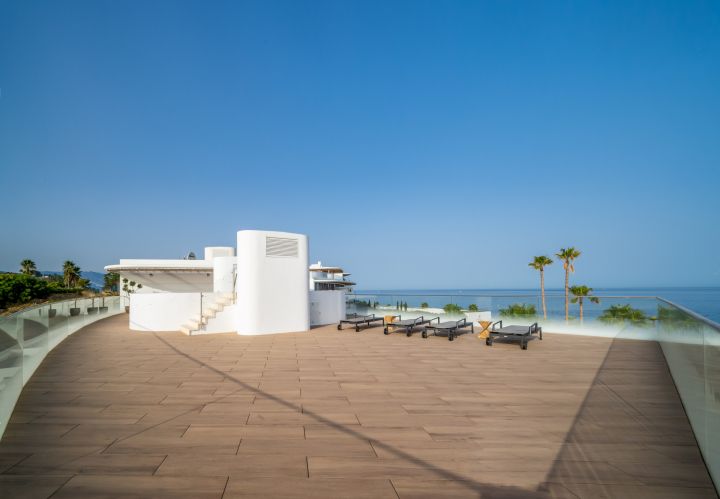 Penthouse, The Edge Estepona - Modern Property Featuring Modern Design in Estepona