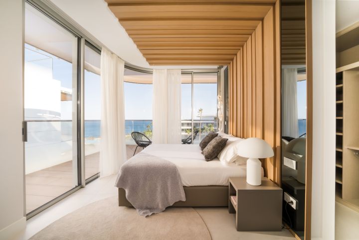 Penthouse, The Edge Estepona - Modern Property Featuring Modern Design in Estepona