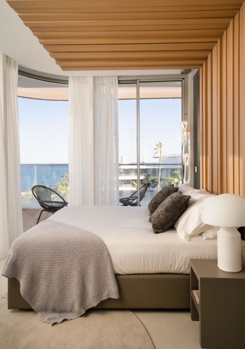 Penthouse, The Edge Estepona - Modern Property Featuring Modern Design in Estepona