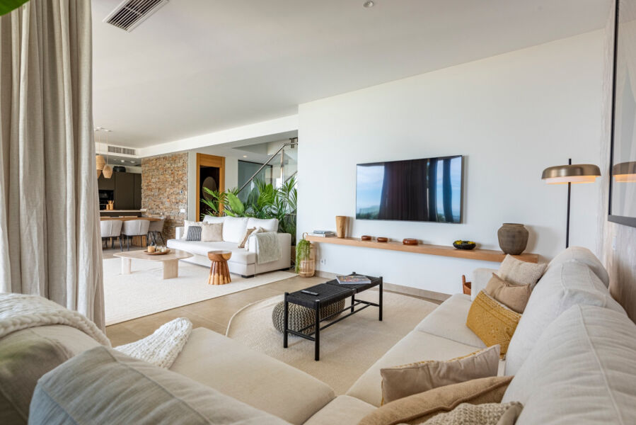 Villa in La Alqueria - Luxury Home in Benahavis