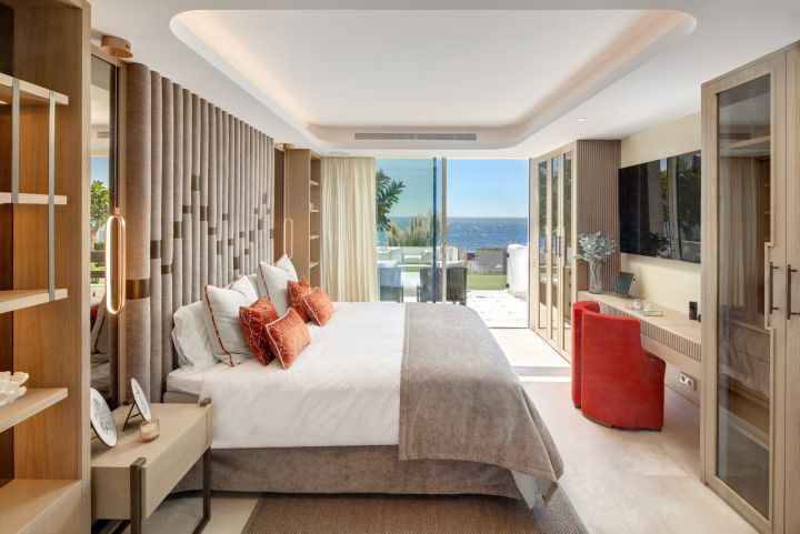 Apartment in Marina Puente Romano - Bespoke Modern Home with Sea Views