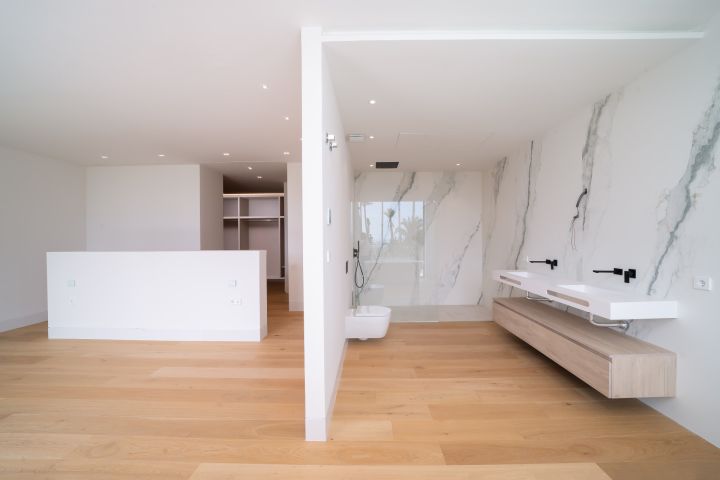 Villa avec 4 chambres et 4 salles de bain - Propriété contemporaine élégante avec finitions haut de gamme à Paraiso Alto