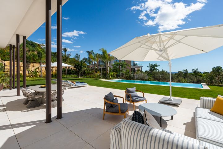 Villa Horizon - Unique Home in Marbella Hill Club