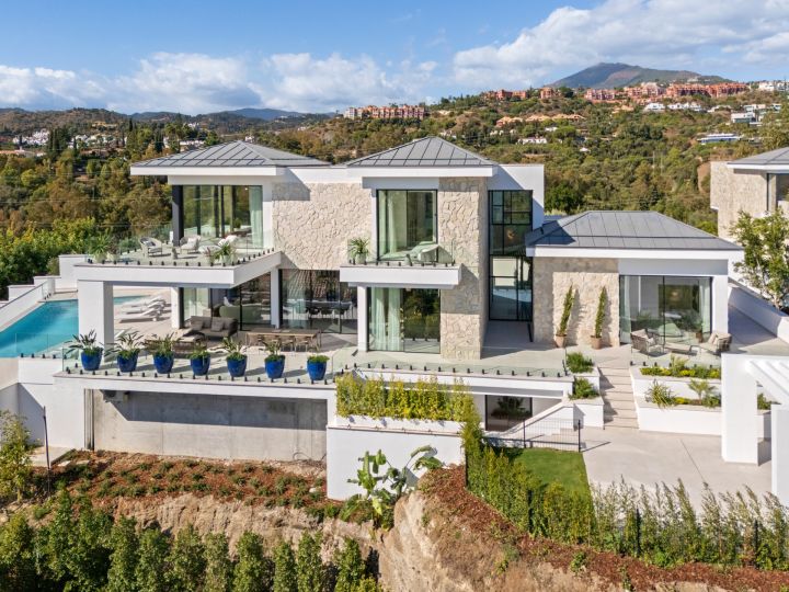 Tresora Villa C - Luxury Villa in Prime Development