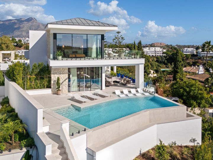 Tresora Villa C - Luxury Villa in Prime Development