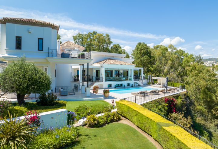 Villa Olivia - Bespoke Stylish Home Frontline Golf