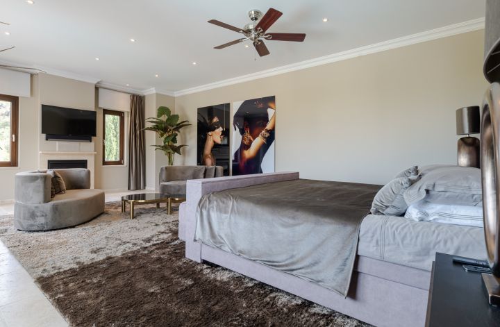 Villa Olivia - Bespoke Stylish Home Frontline Golf