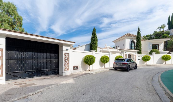Villa Olivia - Bespoke Stylish Home Frontline Golf