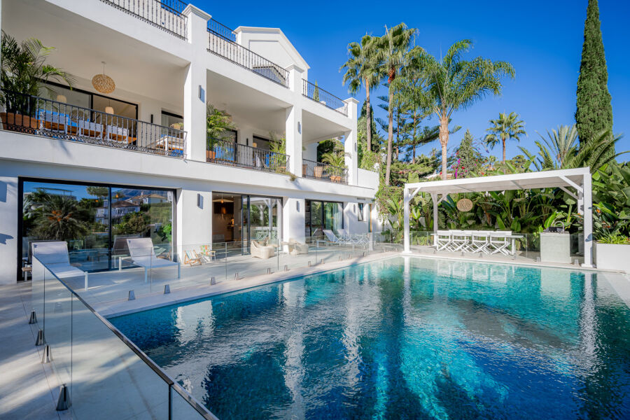 Herrojo 24 - Villa moderna y exclusiva en urbanización privada en El Herrojo