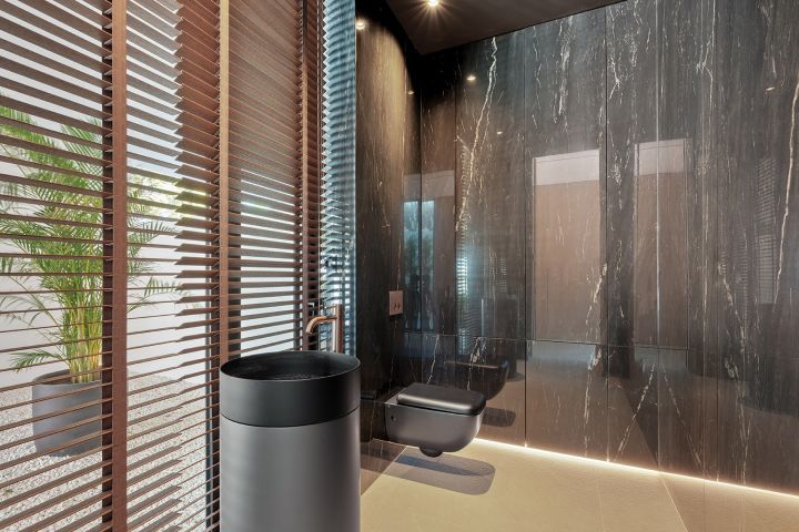 Vilas12 - Contemporary Refined Property with Panoramic Views