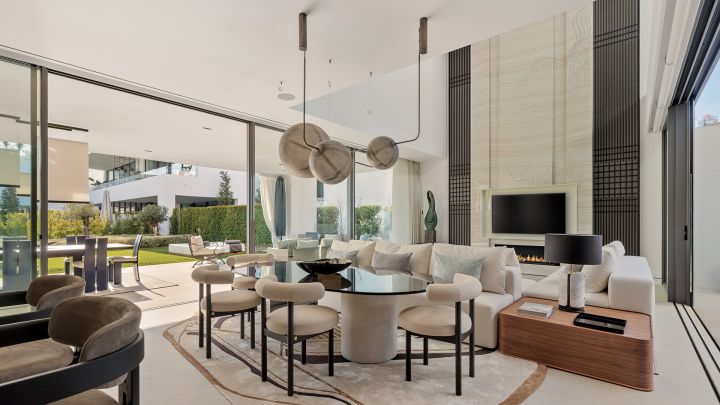 Vilas12 - Contemporary Refined Property with Panoramic Views