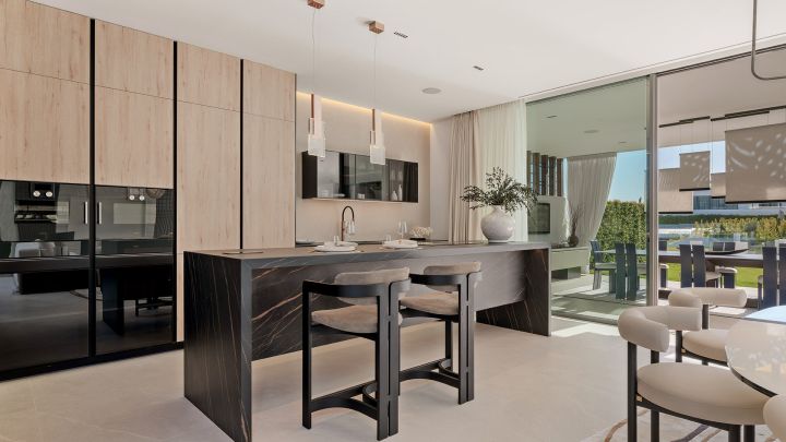 Vilas12 - Contemporary Refined Property with Panoramic Views
