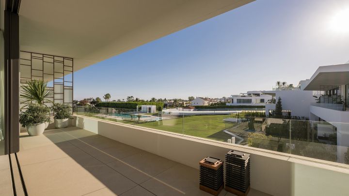 Vilas12 - Contemporary Refined Property with Panoramic Views