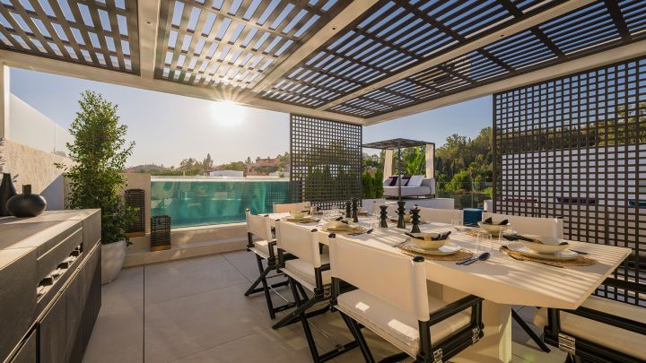 Vilas12 - Contemporary Refined Property with Panoramic Views